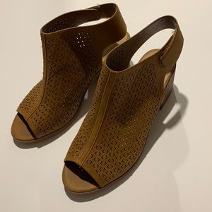 Peep Toe heel Sandals